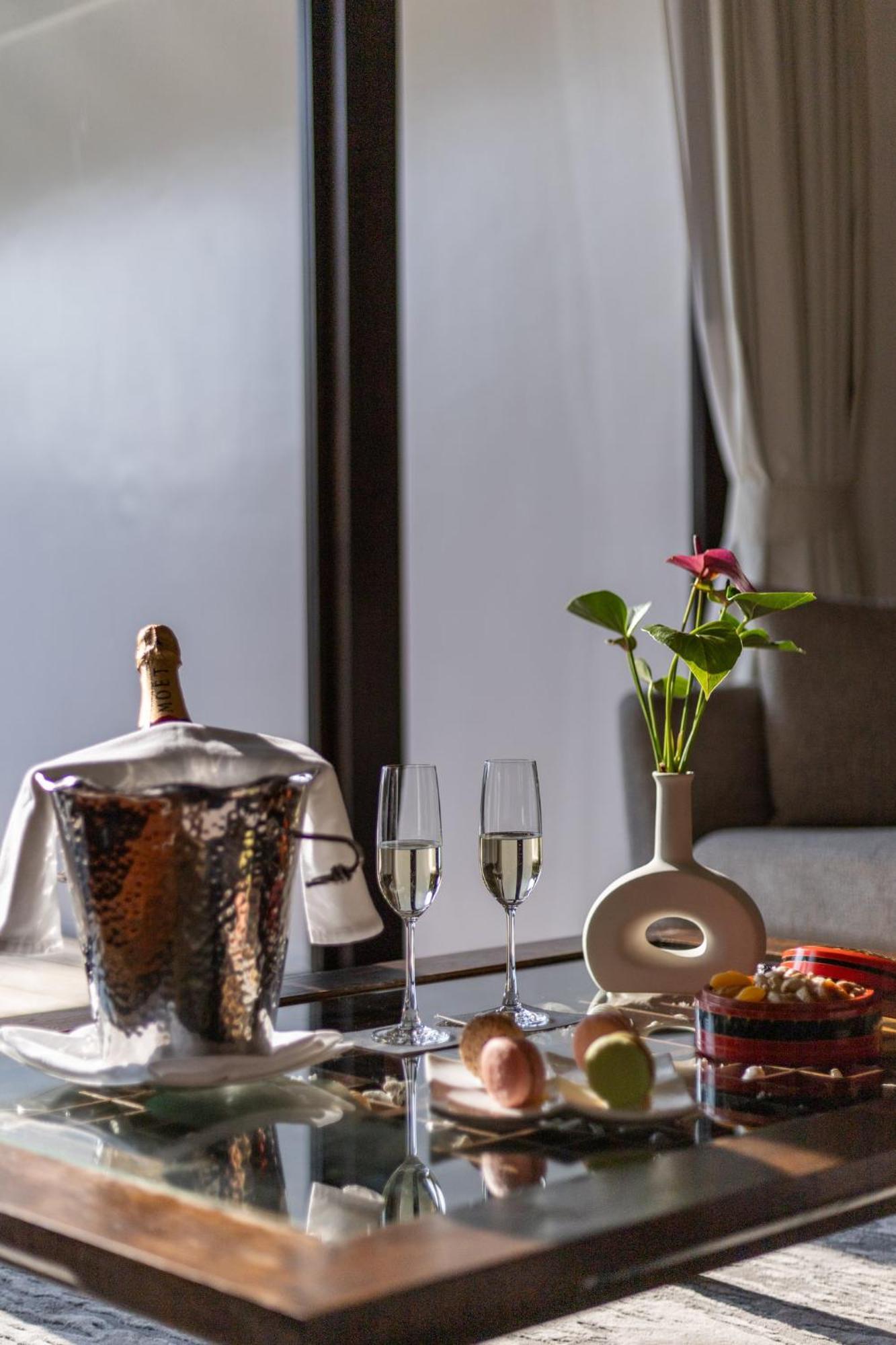 Noku Maldives, Vignette Collection By Ihg, 50 Percent Off Shared Roundtrip Seaplane Transport When You Stay 4 Nights Or More Stay Period Until 23 Dec 2025 (Adults Only) Kudafunafaru Экстерьер фото